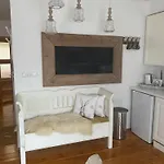 Bed & Breakfast Lomnice nad Popelkou