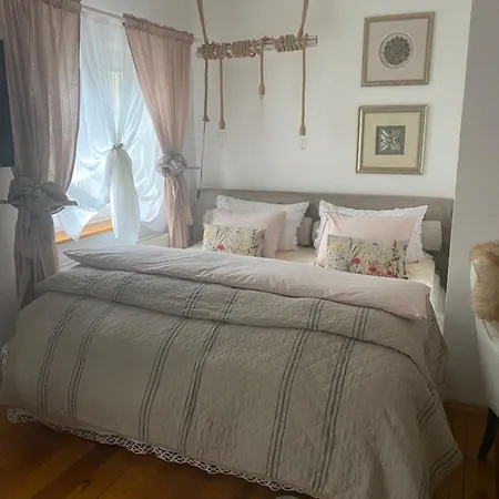 Bed & Breakfast Lomnice Nad Popelkou Lomnice nad Popelkou